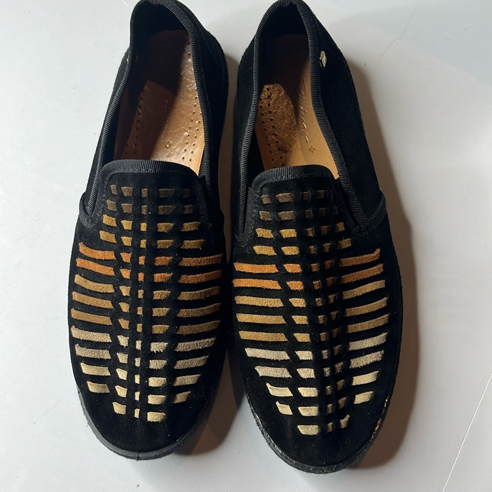 Rivieras leather leisure shoes Sz 39 slip on black tan EUC